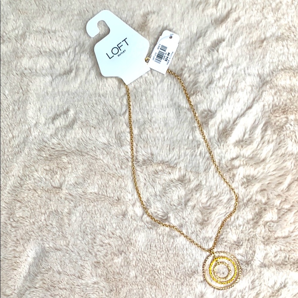 Gold Loft Necklace